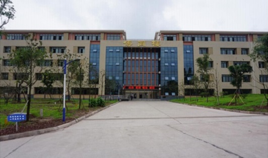 四川空分集團(tuán)技工學(xué)校校園環(huán)境